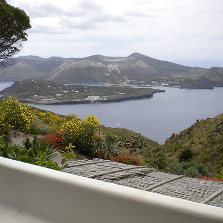 Casa U' Cucunciu Lägenhet Lipari  Exteriör bild