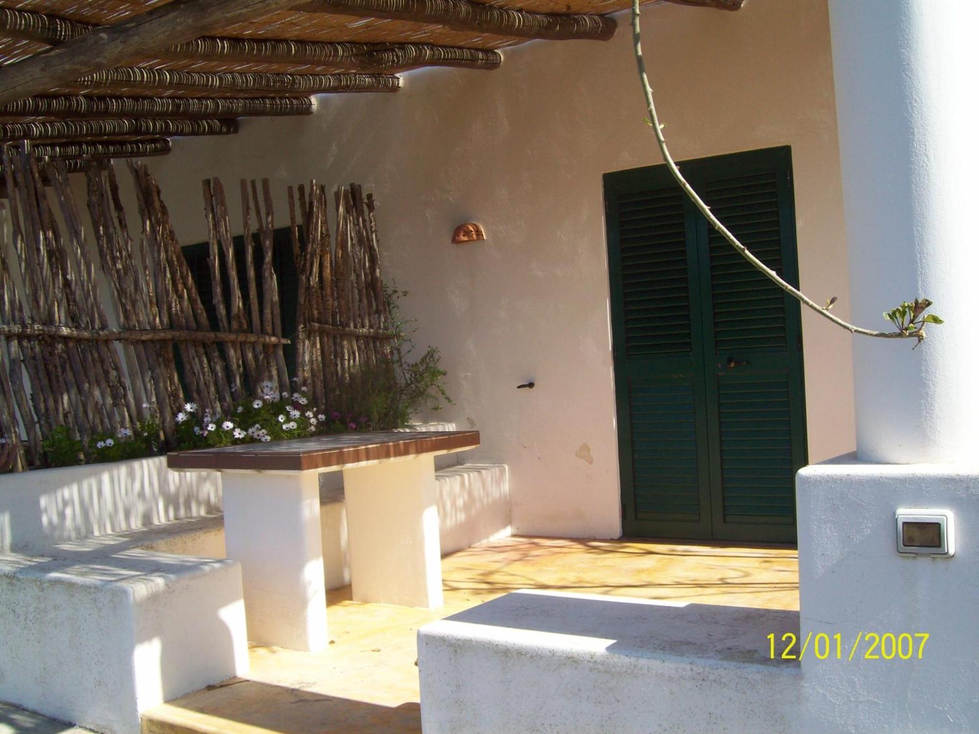 Casa U' Cucunciu Lägenhet Lipari  Rum bild