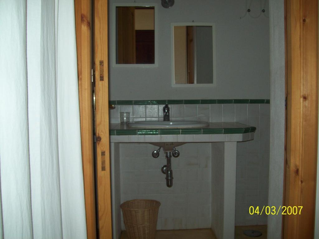 Casa U' Cucunciu Lägenhet Lipari  Rum bild